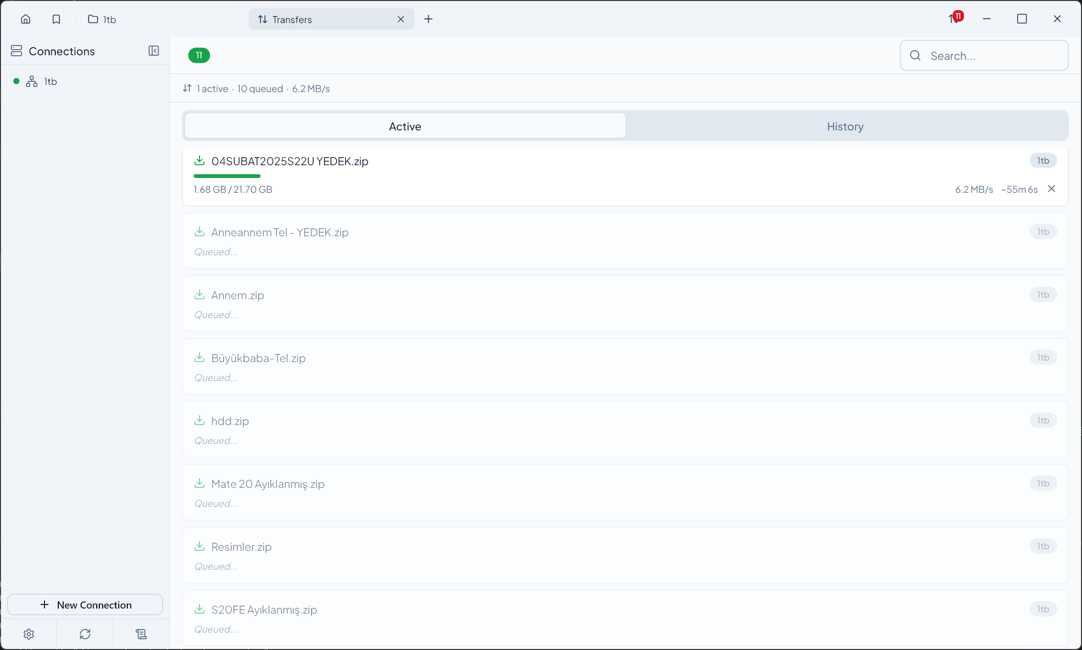 Cloodsy application settings panel with theme, language, and sync preferences